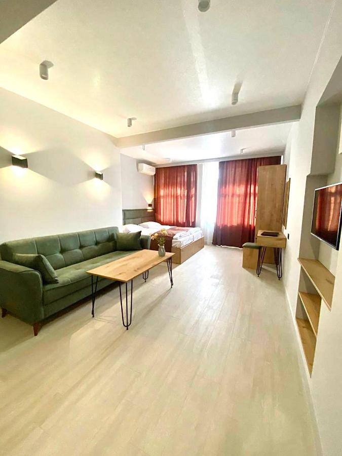 Апарт-Отель Nine Rooms Ereván Exterior foto
